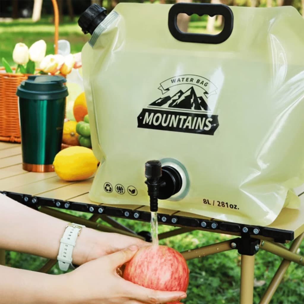 Réservoir d'Eau Pliable 8L Portable pour Camping - خزان مياه قابل للطي سعة 8 لتر للرحلات والخرجات